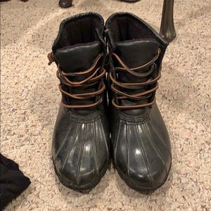 Steve Madden Duck boots